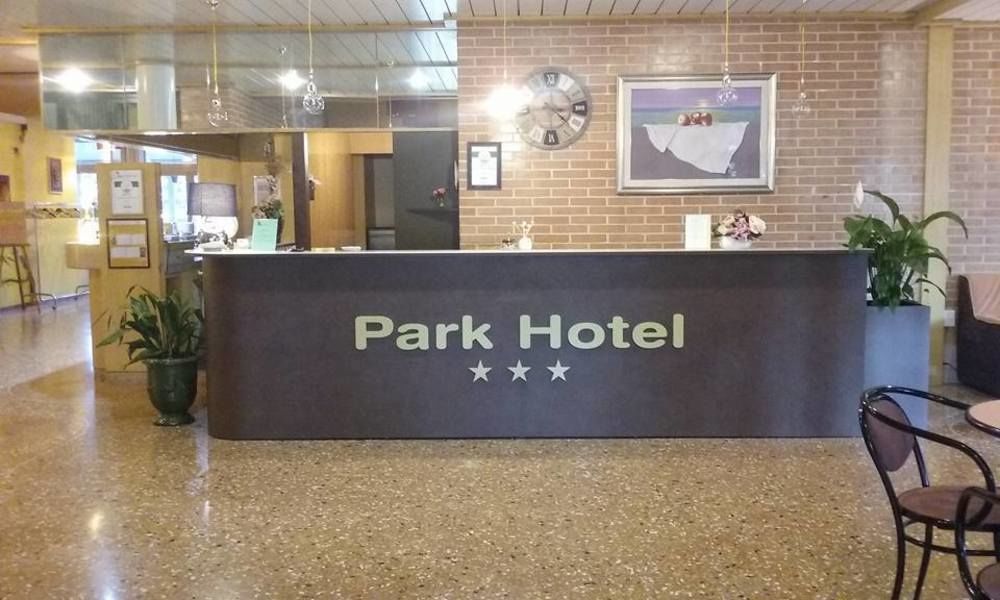 Park Hotel Кастель Сан Петро Терме Экстерьер фото